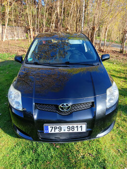 Toyota Auris 1.6 benzín 2008 - 9