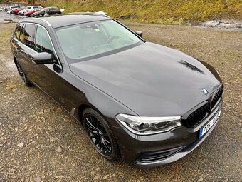 BMW 540i 250kw, Touring, xDrive, A/T,2018 možná vymena - 9