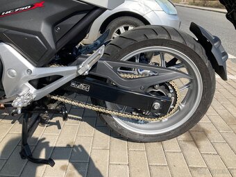 Prodám Hondu NC 750X manuál - 9