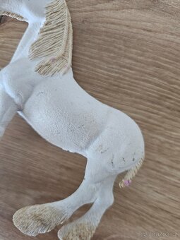 Schleich 13735 Klisna chovná (shirská) - 9