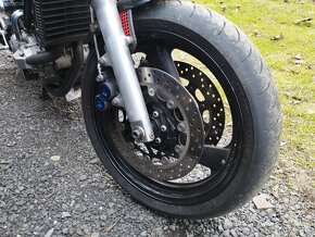 Yamaha xz 550 - 9