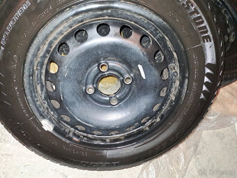 14" zimní pneu na Citigo - 9