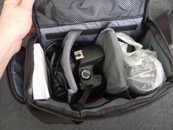 Canon EOS 4000 D - 9