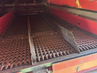 Kombajn Massey Ferguson MF38 - 9