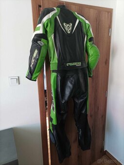 Komplet -dvoudílna dámská kombinéza, boty, helma - 9