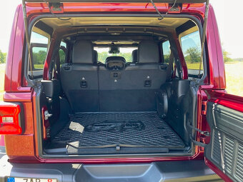 Jeep Wrangler Rubicon 392, 6.4 V8 HEMI 470HP - 9