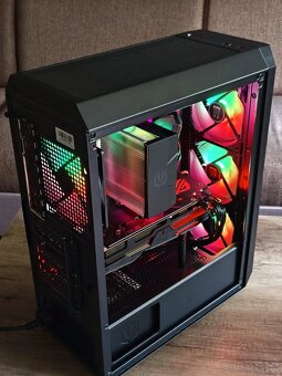 Herní PC / i5-8400 / ROG STRIX 5700 XT / 16GB DDR4 / Win 11 - 9