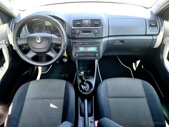 Škoda Roomster 1.2 TSi Scout - 9
