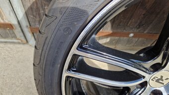 BRZ GT86 225/40 R18 Subaru 5x100 R18 ET35 8J - 9