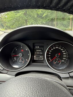 Volkswagen Golf MK6 - 9