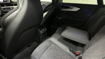 AUDI A5, TOP STAV / 4X4 / MASÁŽE - 9
