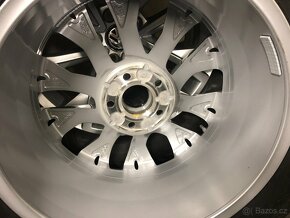 ORIGINAL ALU KOLA VW TOUAREG III "CASCADE" 235/65/18 - 9