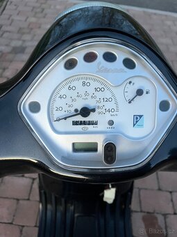 Vespa LX 125 - 9