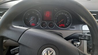 Passat b6 2.0tdi 103kw BMP - 9
