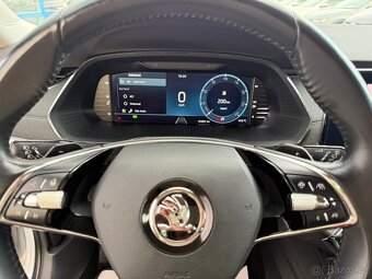 Škoda OCTAVIA IV 2.0 TDi DSG MATRIX VIRTUAL KAMERA TAŽNÉ 21 - 9