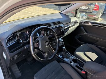 VW TOURAN 1.6TDI DSG DPH - 9