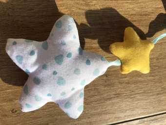 CHICCO kolotoč nad postýlku - modrý - 9