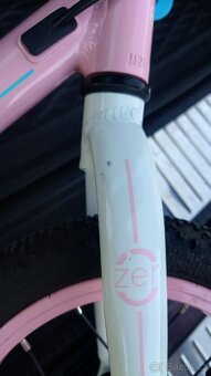 Odrážedlo Beany Zero 12" růžové - 9