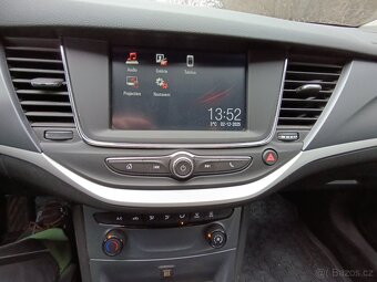 Opel Astra model K 2018 - 9