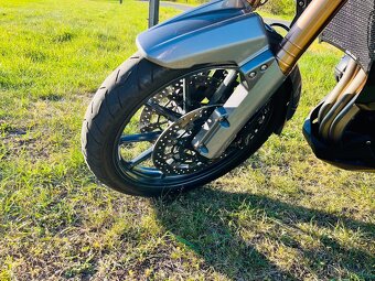 Triumph Explorer 1200 - 9