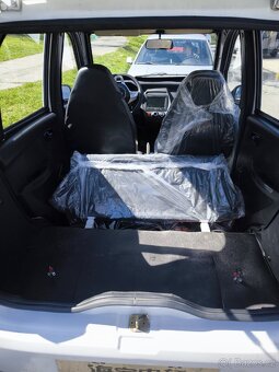Elektroauto bez řidičáku - 9
