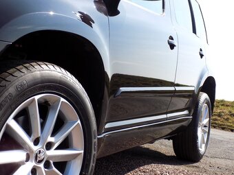 Škoda Yeti 2.0 TDi 4x4 tažné, ALU, NAVI - 9