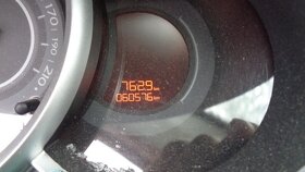 Citroen c3 1,4VVTI 70KW, Rozprodám na náhradní díly - 9