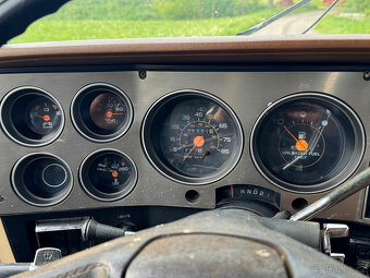 GMC SUBURBAN 3500 V25 Conventional – 5.7 V8 4x4 - 9