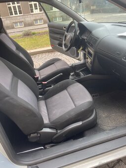 Volkswagen golf - 9