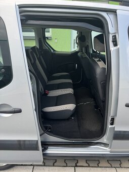 Citroen Berlingo Multispace XTR 1,6 HDi 1. majitel nové v ČR - 9