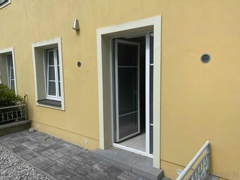 Prodám Byt - Hořovice 1+kk 36m2 se zahrádkou - 9