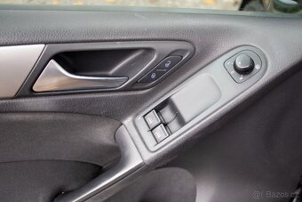 Volkswagen Golf 1,6 TDI, 77kw / AJ NA SPLÁTKY / PROTIÚČET / - 9