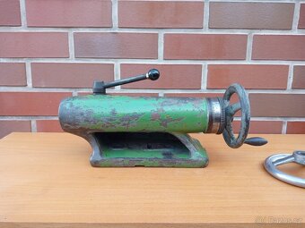 Koník na soustruh TOS Žebrák S 28 - 9