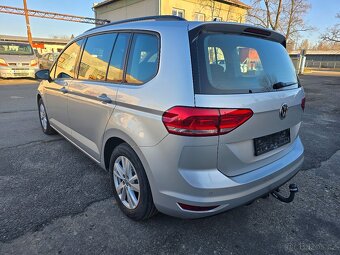 VW Touran 2,0,TDi 115PS DSG 5 míst,odp.DPh✅ - 9