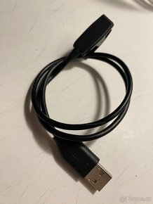 Garmin vivomove HR - 9