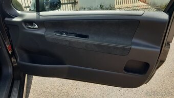 Peugeot 207 1.616V Turbo 128kw - 9
