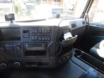 VOLVO FMX 540 6x2 - valník s hydraulickou rukou Palfinger - 9
