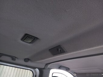 Opel Vivaro 2.5 CDTI 9 míst. klima - 9