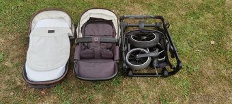 Cybex autosedačka s Izofixem a kočárek Moon Scala - 9
