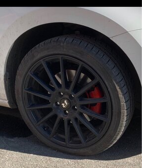 VW Touran 2.0TDi - 110kw (150koni) - 9