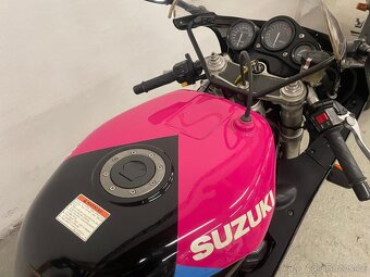 Suzuki GSXR 1992 - 93 - sběratelský stav - 9