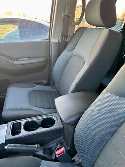 NISSAN NAVARA 2.5 dCi 140kW (190) EVO 89000km, r.v.2015 - 9