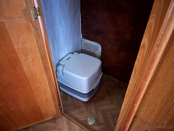 Karavan Wilk De luxe 495 - 9