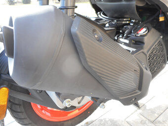 APRILIA SR 200 GT - 9