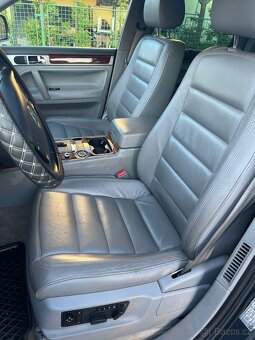 Volkswagen Touareg 4,2l, V8, benzín - 9
