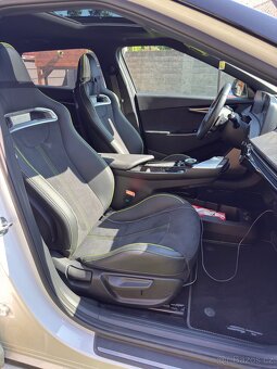 KIA EV6 GT 430kw 15tkm DPH 12/2024 FULLLED - 9