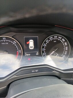 Superb combi 3 2016,140kw 2.0 TDI - 9