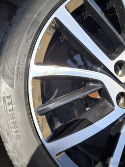 Orig.VW disky 17" Borbet s pneu Pirelli 225/45/17 DOT 1223 - 9