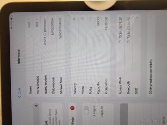 Model: iPad 10. generace (2022) — 64 GB, Wi-Fi
- 9