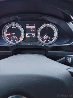 Prodám škoda Superb 2.0 TDI dsg 140 kw - 9